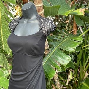 Xscape lace and mesh column gown